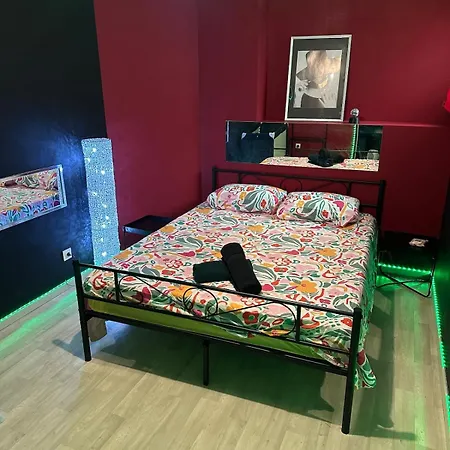 Апартаменты Pure Private Experience For 5 People