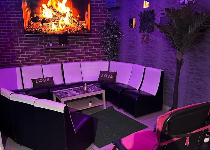 Pure Private Experience For 5 People Апартаменты Монлюсон